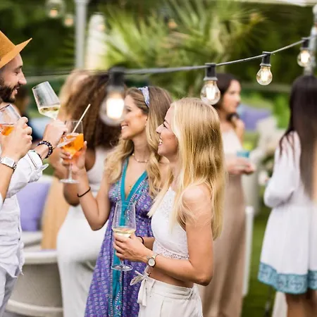 جياردينو لاغو فندق 3*