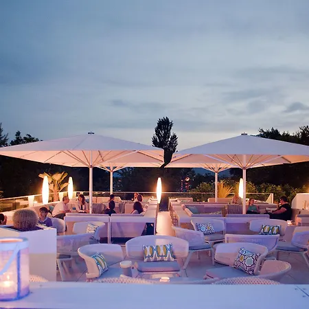 جياردينو لاغو فندق