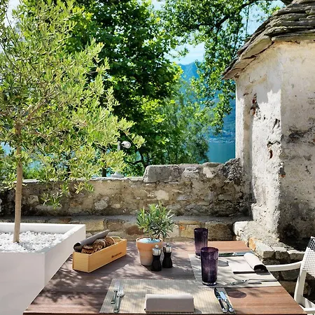 جياردينو لاغو فندق 3*