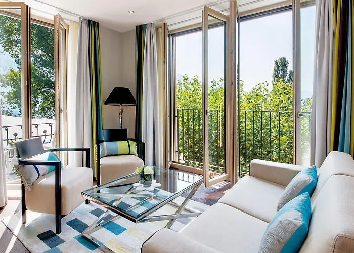 Giardino Ξενοδοχείο 3*