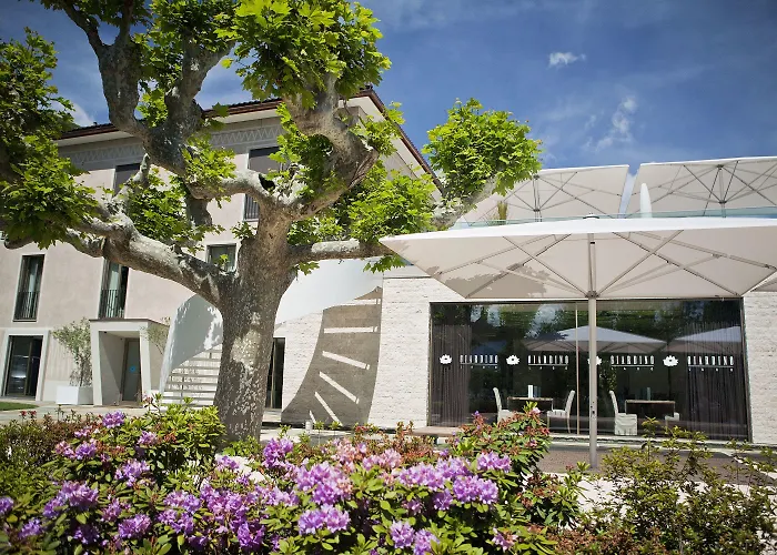 Giardino Ξενοδοχείο Minusio